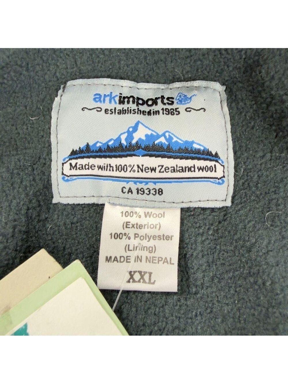 VTG Ark Imports Men's Size XXL 100% New Zealand Wool Cowichan Maple Leaf Jacket - Picture 2 of 8
